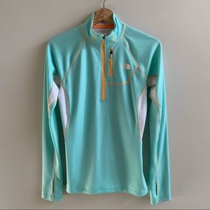 The North Face Pull Over